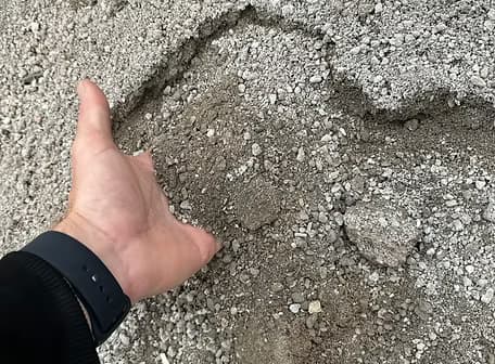 Crushed recycled concrete screenings and paver base quarter inch material for driveways and patios Florida